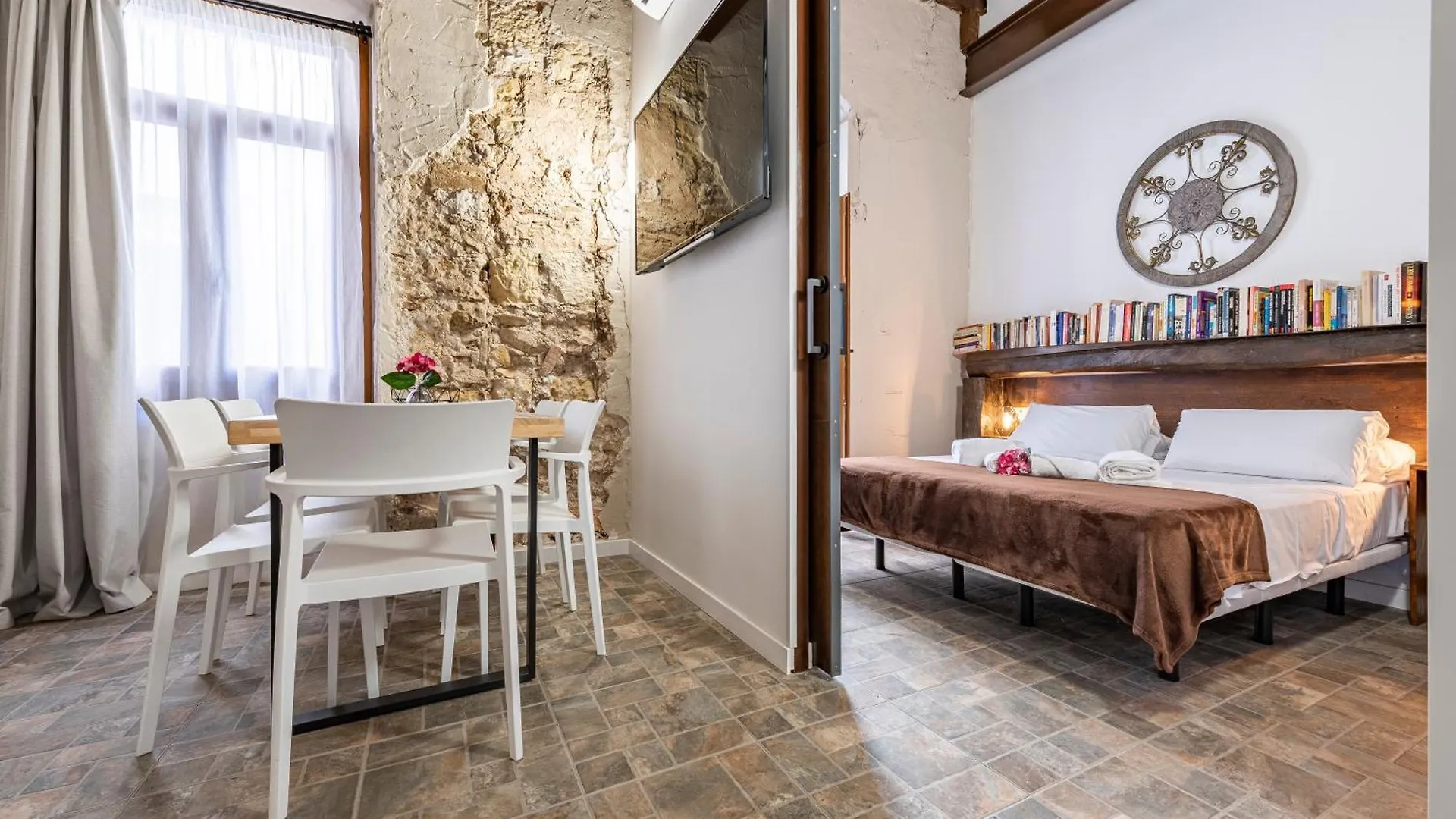 Old Town Experience Central Apartment Tarragona 0*,  España